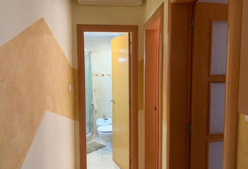 צימר Apartamento Bàsico