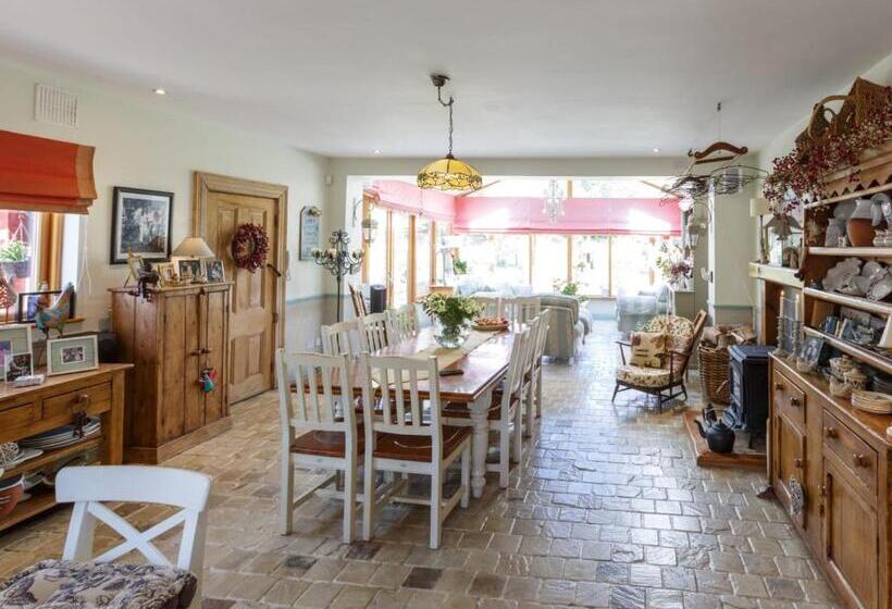 צימר Cherrygarth Cottage