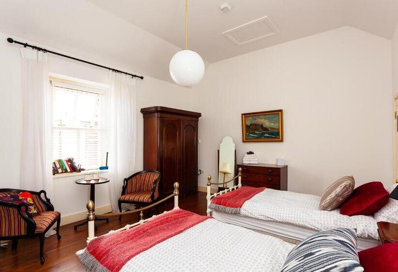 مبيت وإفطار Clare Island Lighthouse