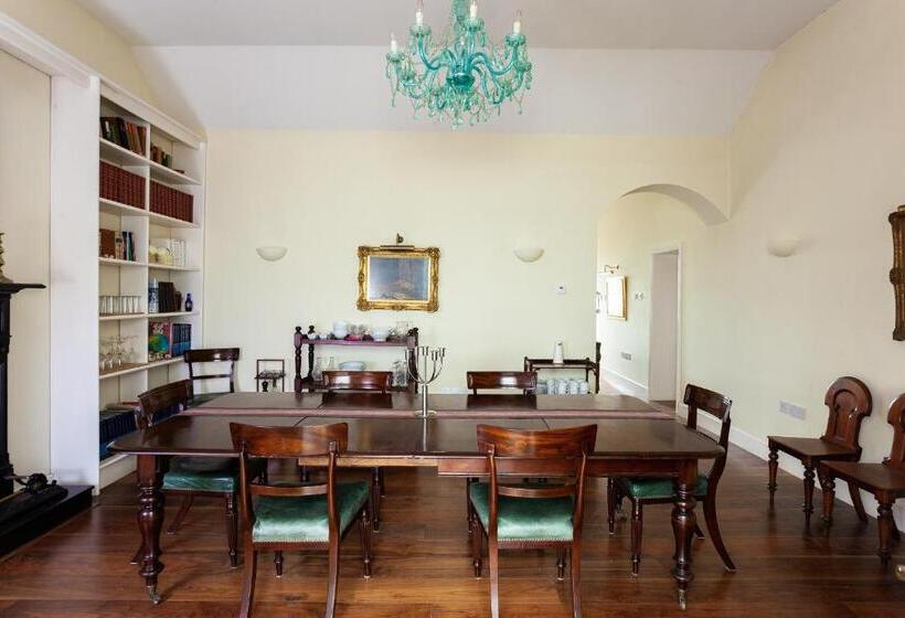 مبيت وإفطار Clare Island Lighthouse