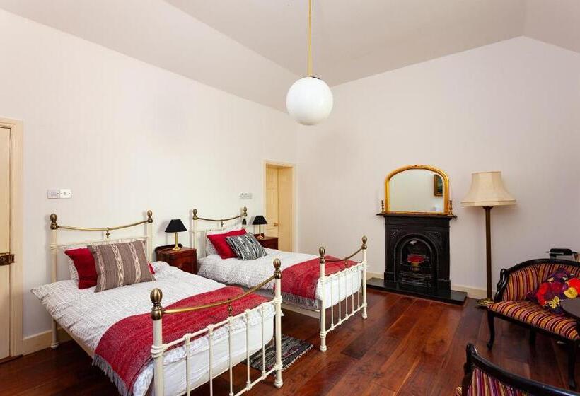 مبيت وإفطار Clare Island Lighthouse