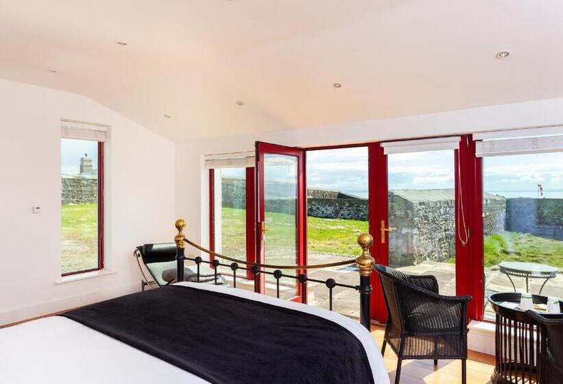 مبيت وإفطار Clare Island Lighthouse