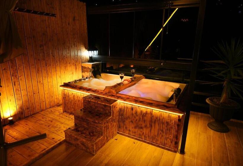 مبيت وإفطار Hayalsuitbungalovv