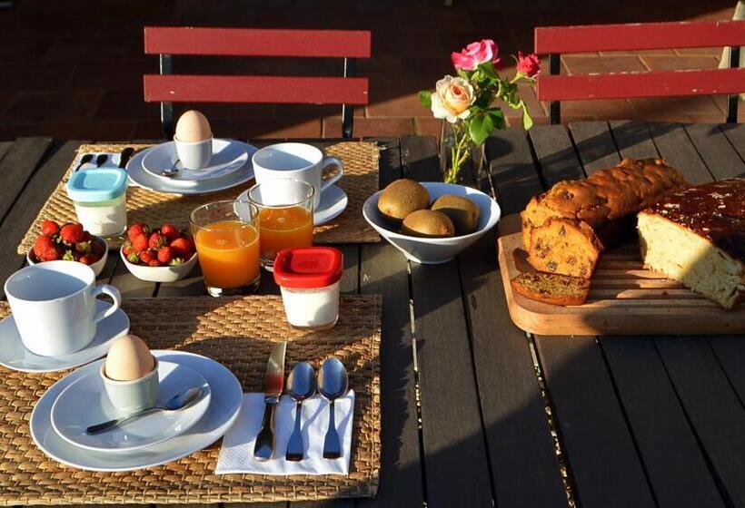 Bed and Breakfast La Chambre Des Marronniers