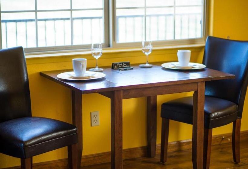 ベッドアンドブレックファースト Sequoia View Vineyard