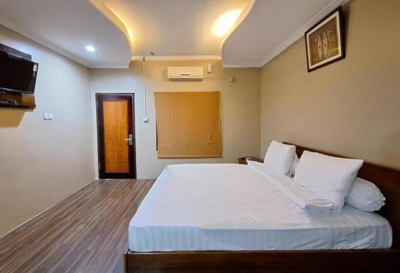 Clarence Hotel Jayapura By Sajiwa