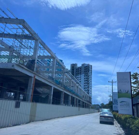 Comfy Unit With Fast Wifi Along Lacson St