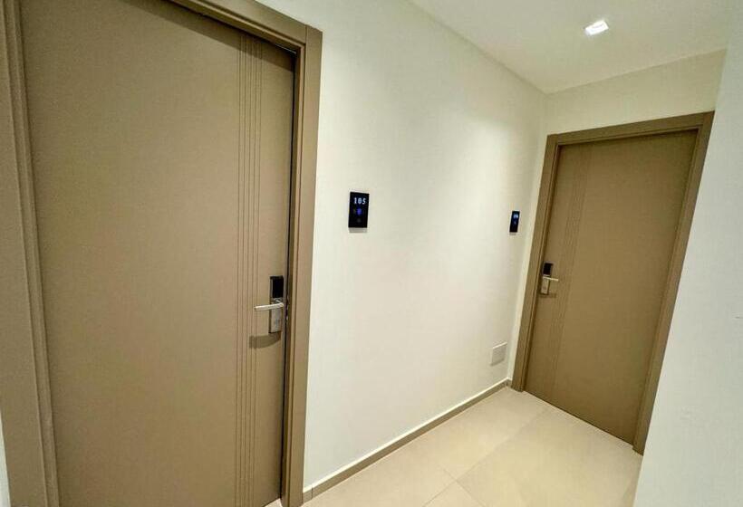 Green Condo Hotel Palase