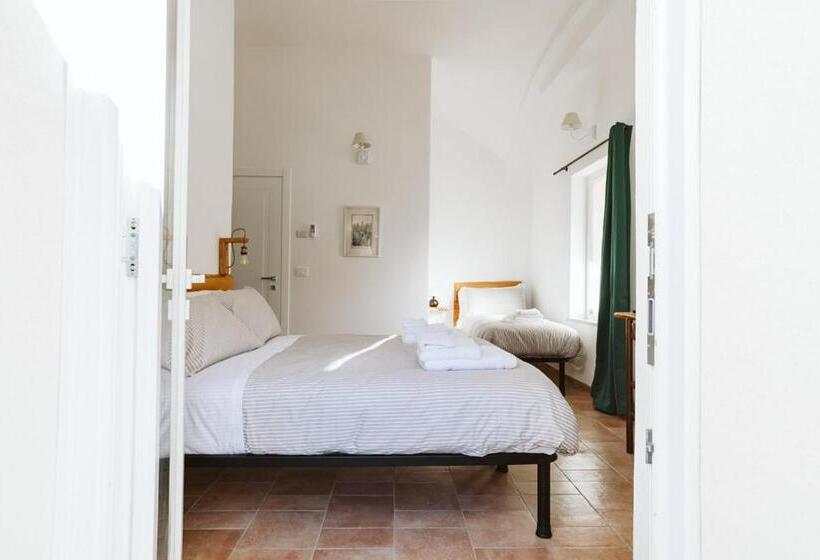 فندق Agriturismo Il Canto Delle Rane