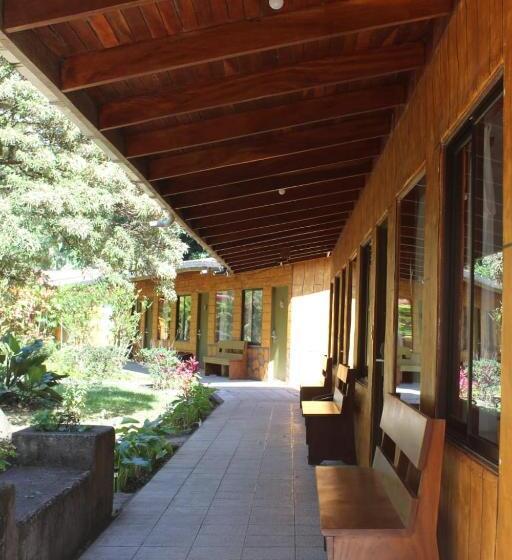 ホテル Elida Lodge Monteverde