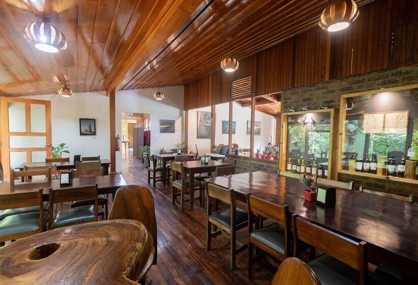 ホテル Elida Lodge Monteverde