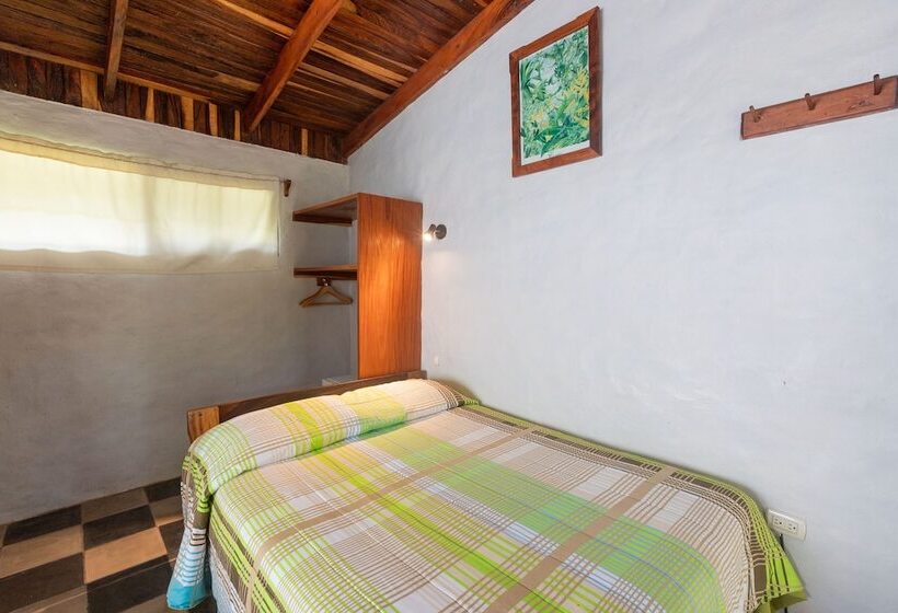 ホテル Elida Lodge Monteverde