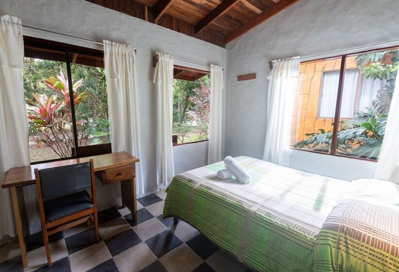 ホテル Elida Lodge Monteverde