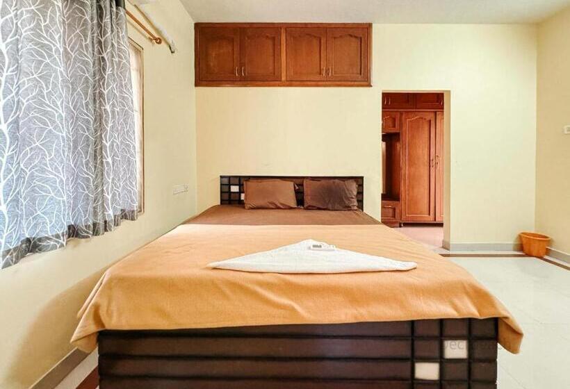 호텔 Moonwalk Beach House