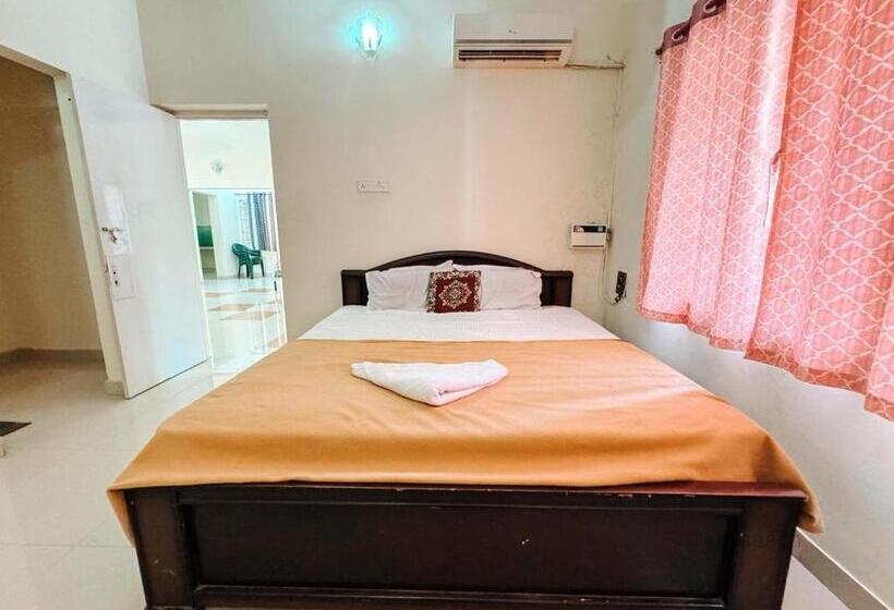 בית מלון כפרי Moonwalk Beach House