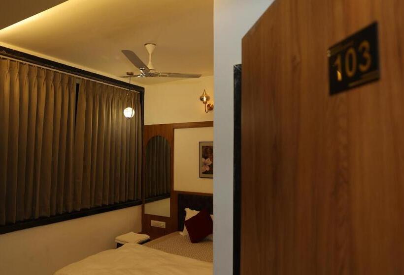 בית מלון כפרי Hari Home Stay