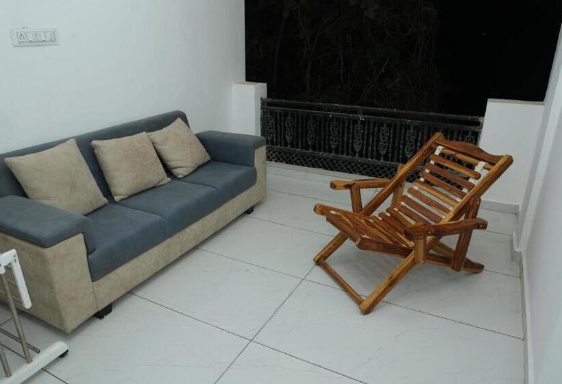 בית מלון כפרי Hari Home Stay