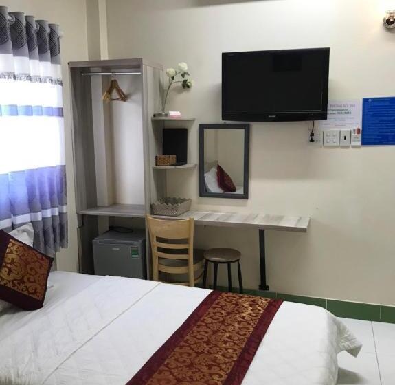 هتل Khách Sạn Nguyễn Long