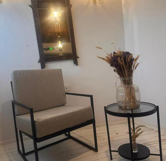 فندق Kidoni Macaron Guesthouse