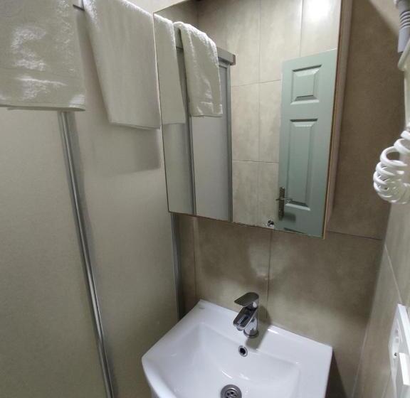 فندق Kidoni Macaron Guesthouse