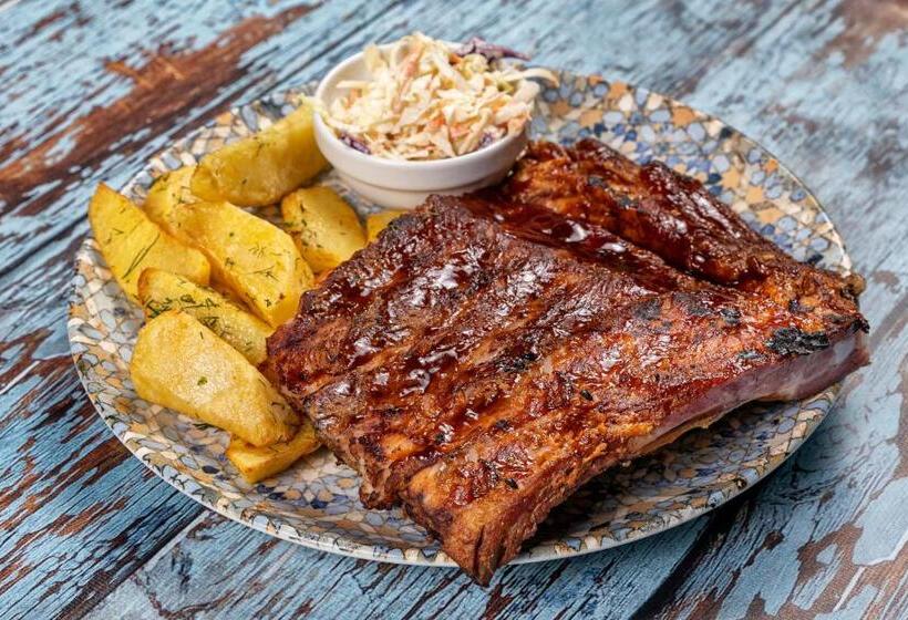 ホテル La Strada The Villa