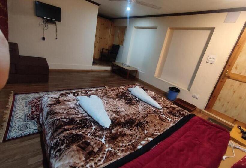 בית מלון כפרי Magnolia Inn