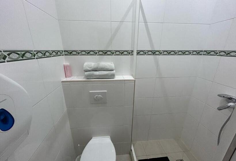 בית מלון כפרי Monika