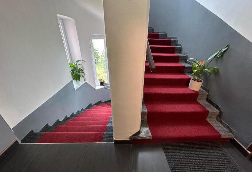 בית מלון כפרי Monika