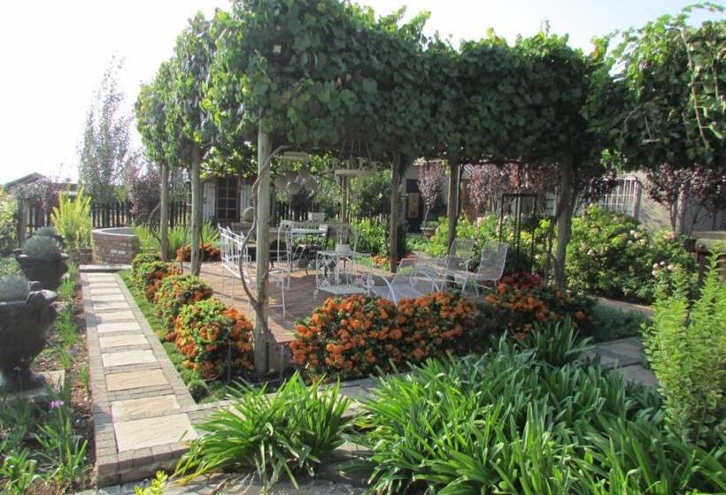 בית מלון כפרי Oudam Overnight Accomodation