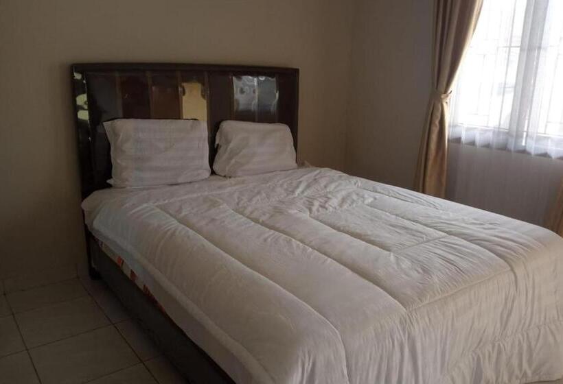 فندق Oyo 93850 Njy House Syariah