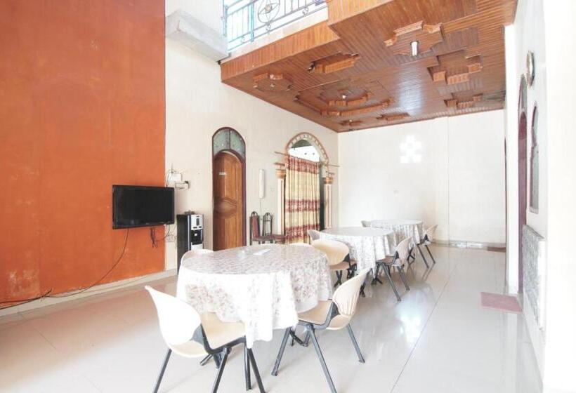 فندق Oyo 93850 Njy House Syariah