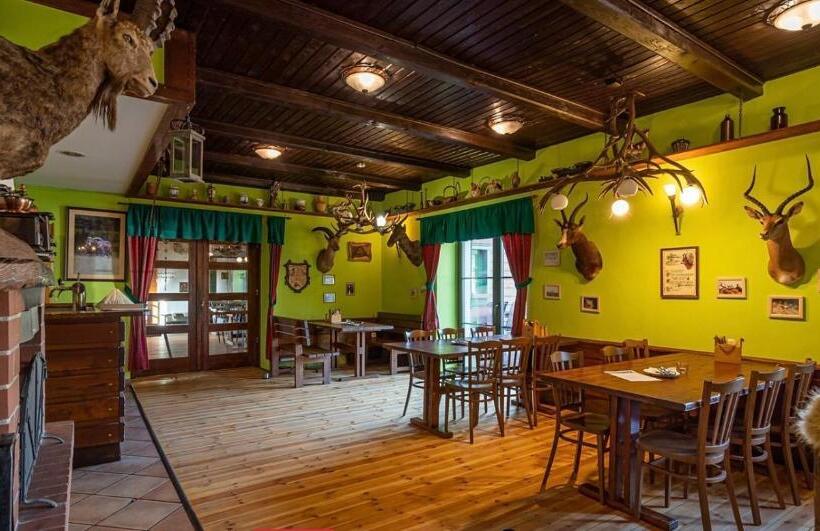 酒店 Penzion Myslivna