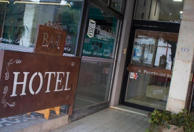 Hotel Puerta Del Sol