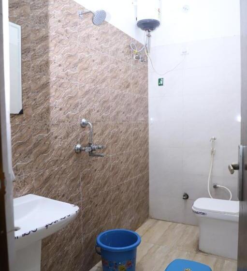 Отель Rang Vilas Residency Vrindavan