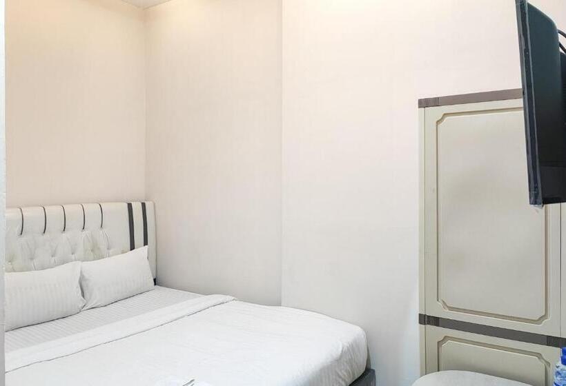 호텔 Reddoorz Syariah Near Transmart Jambi