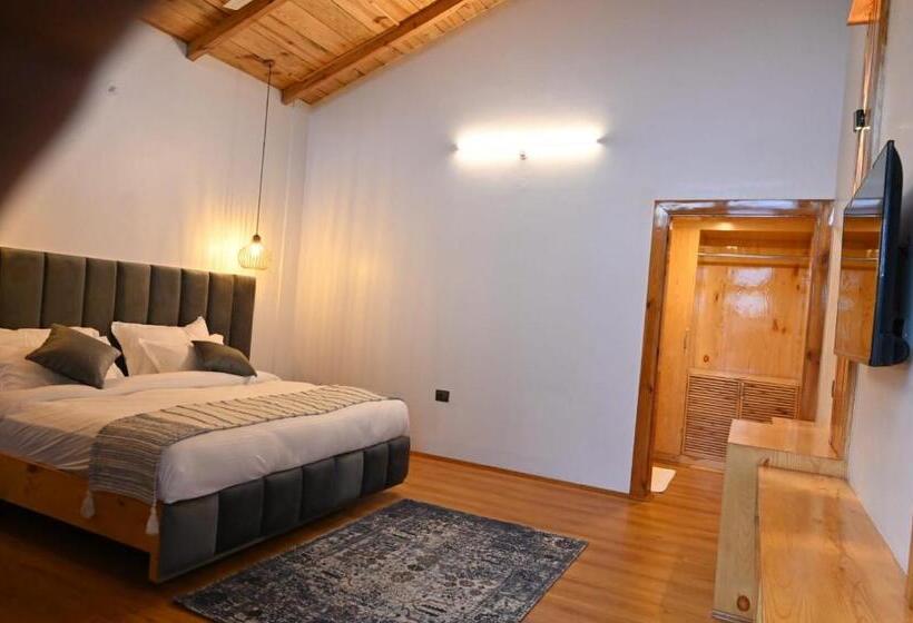 בית מלון כפרי Silver Fern By The Hillside