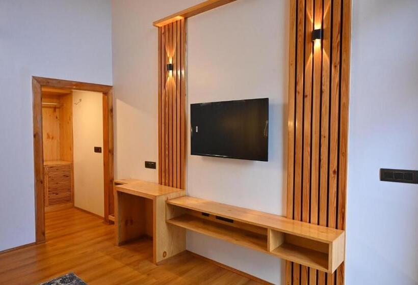 בית מלון כפרי Silver Fern By The Hillside