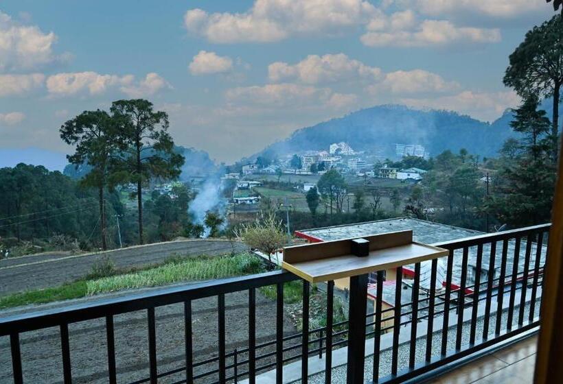 בית מלון כפרי Silver Fern By The Hillside