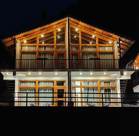 בית מלון כפרי Silver Fern By The Hillside