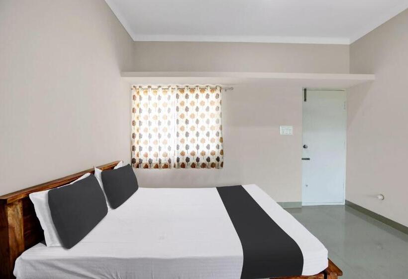 فندق Spot On Formula 1 Residency