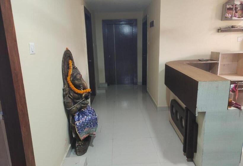 Отель Tara Lodge Grand Road Puri   Near Jagannath Temple   Best Location