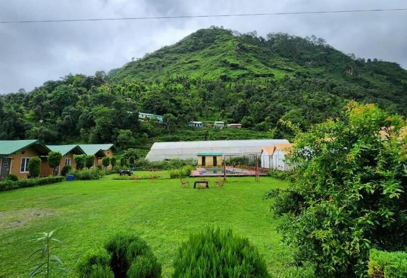 ホテル The Farm Cottages Nainital