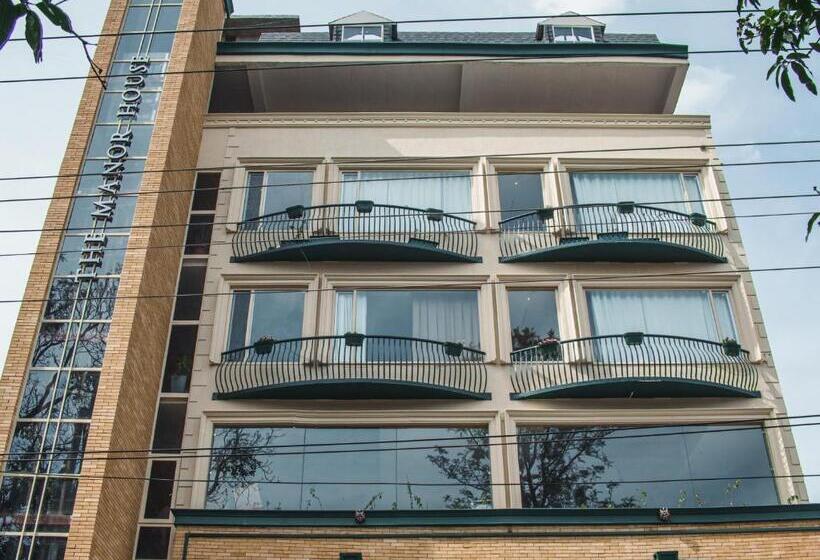 호텔 The Manor House Rajpur Road