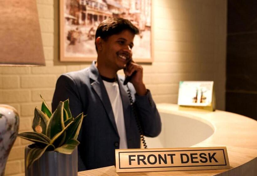 酒店 The Manor House Rajpur Road