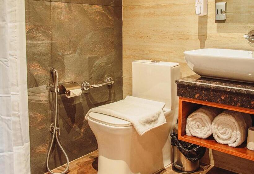 호텔 The Manor House Rajpur Road