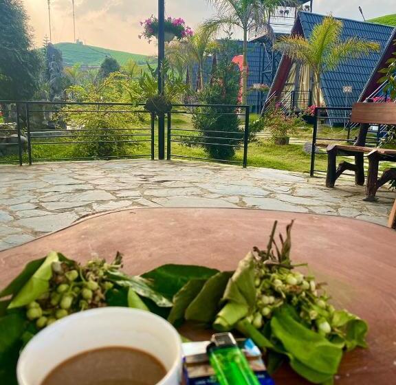 هتل Thung Lũng Ba đồi Chè