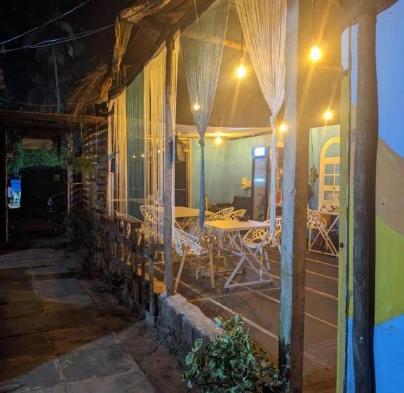 בית מלון כפרי Tides By Tb