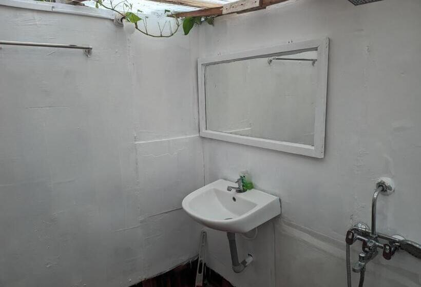 בית מלון כפרי Tides By Tb