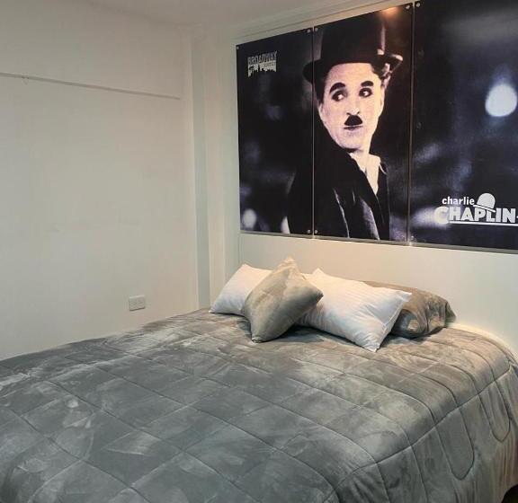 Пансион Broadway Suites