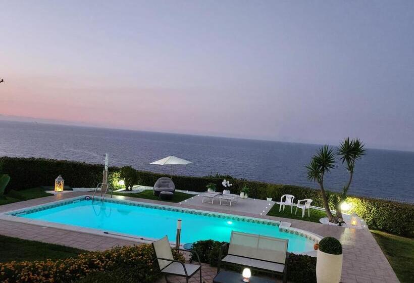 پانسیون Guest Room Perla Marina